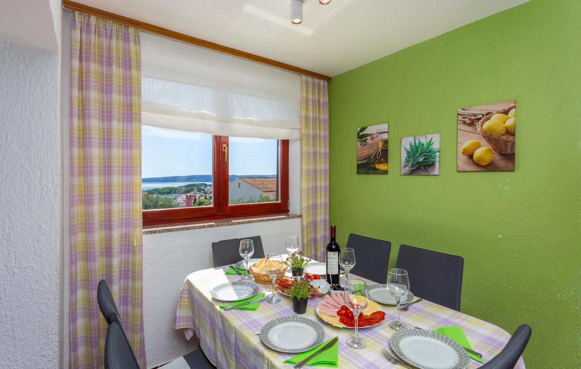 3 Bedroom Stunning Apartment In Krk Крк Экстерьер фото