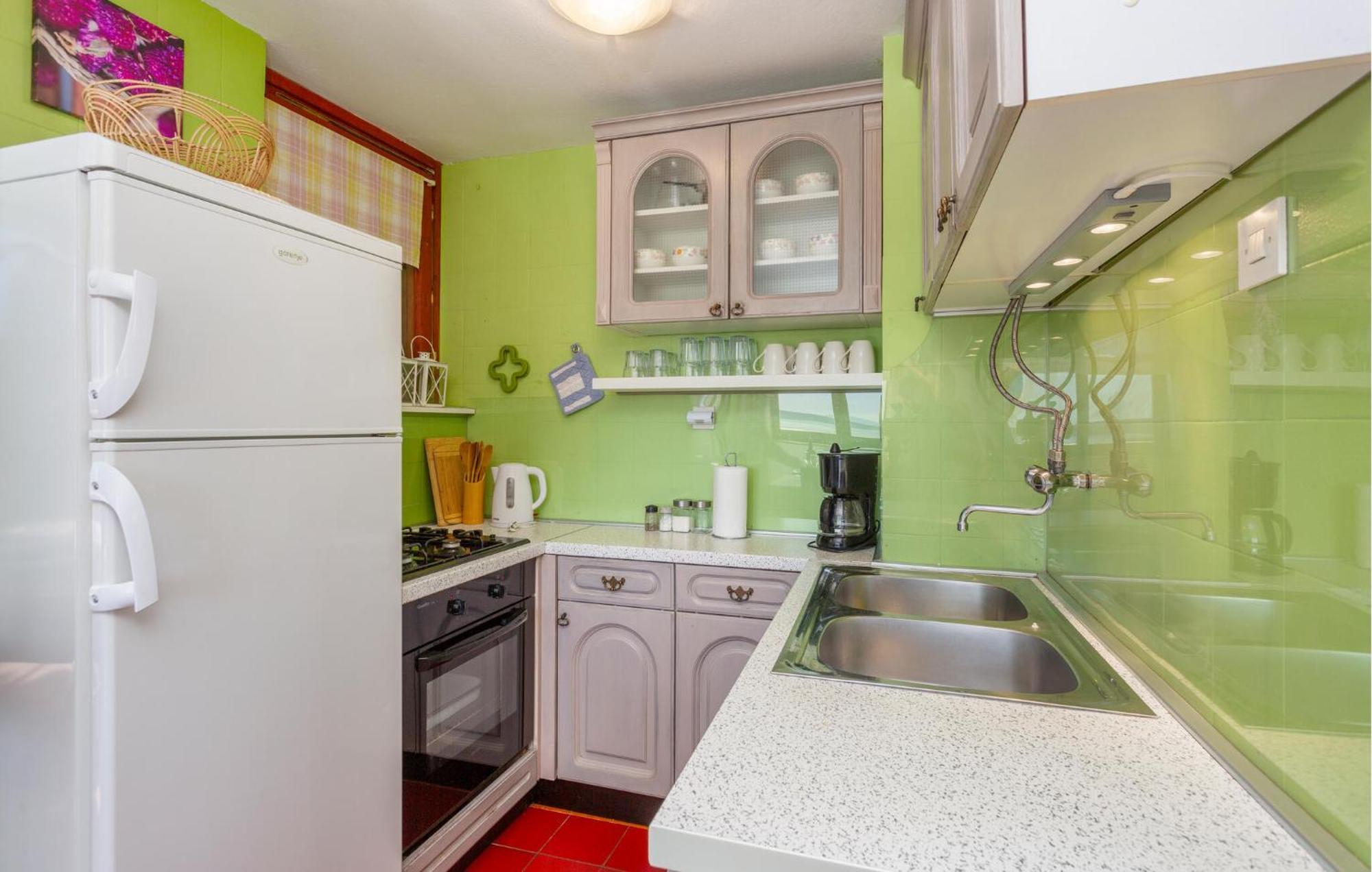 3 Bedroom Stunning Apartment In Krk Крк Экстерьер фото